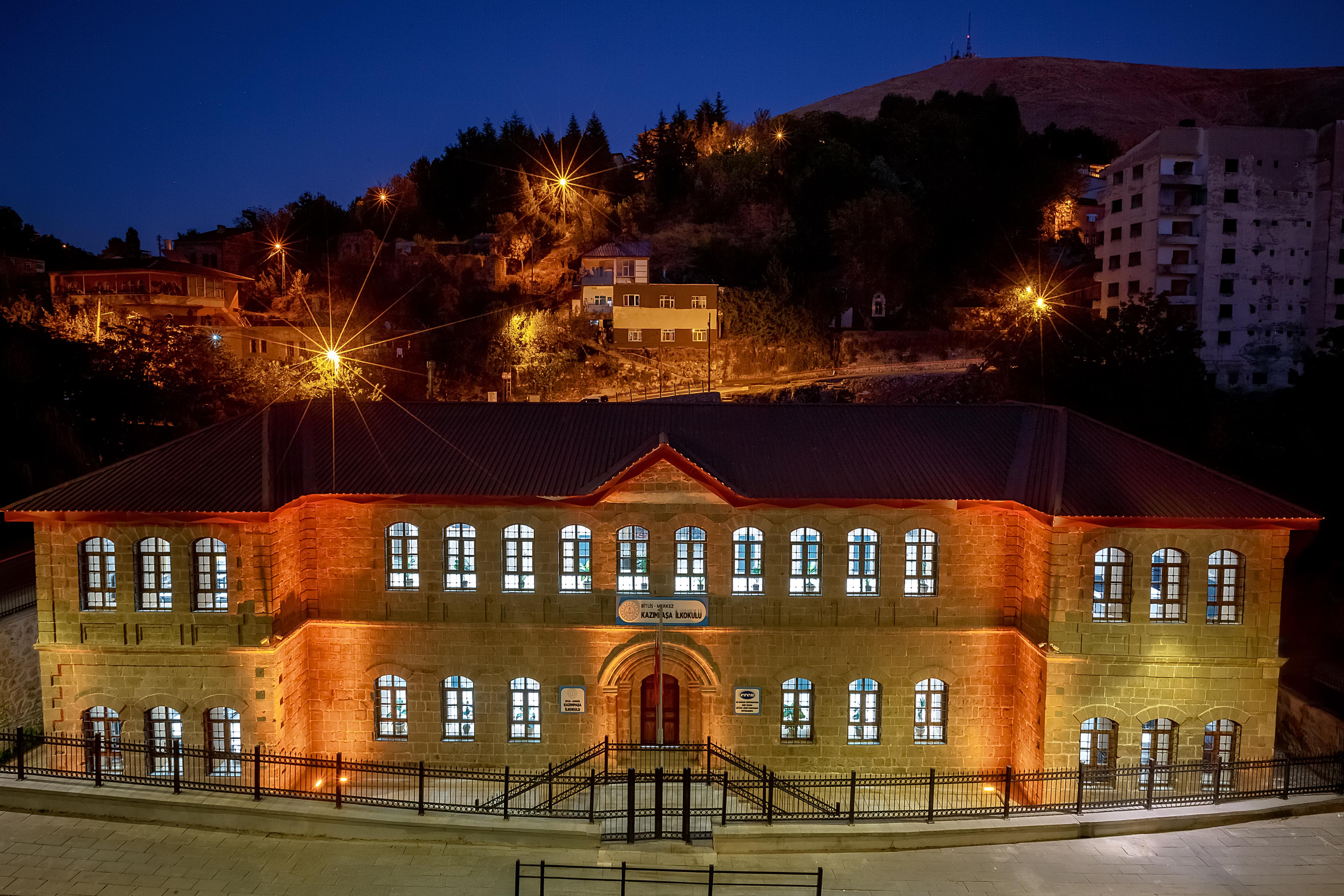 Kazımpaşa İlk Öğretim Okulu Restorasyonu Tamamlandı