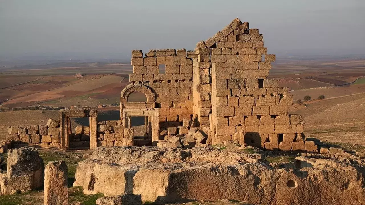 Zerzevan Kalesi - Diyarbakır